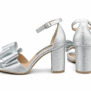 CDCE5D9D-6417-4C93-9335-E267578A0DFD